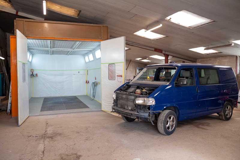 Carrosserie automobile à Palluaud
